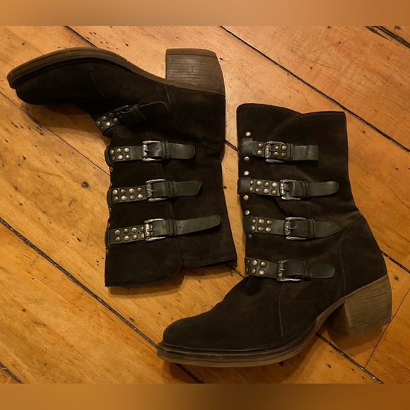 Josef Siebel suede boots size 10.5 -11 - Picture 1 of 10